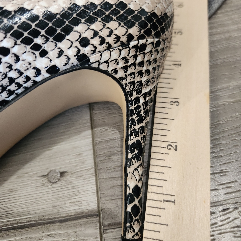 Marc Fisher Heels
